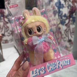 Labubu Let's Checkmate